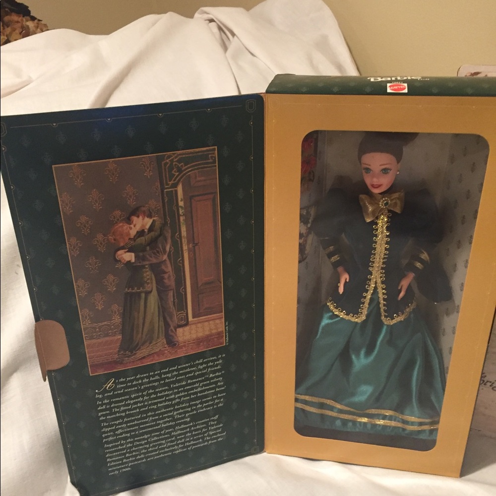 Yuletide romance barbie perfect condition